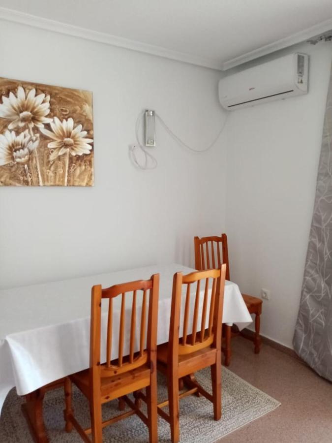 Apartamento Con Buena Vista Apartment Torrevieja Exterior photo
