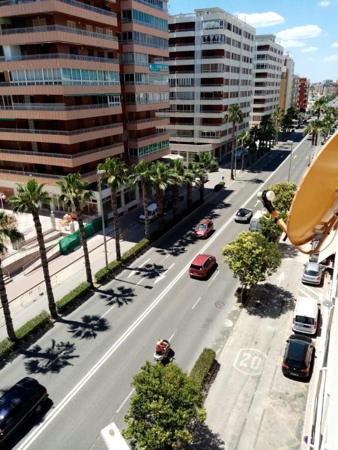 Apartamento Con Buena Vista Apartment Torrevieja Exterior photo