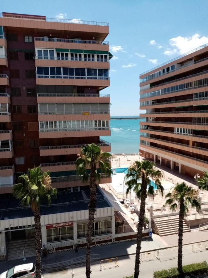 Apartamento Con Buena Vista Apartment Torrevieja Exterior photo